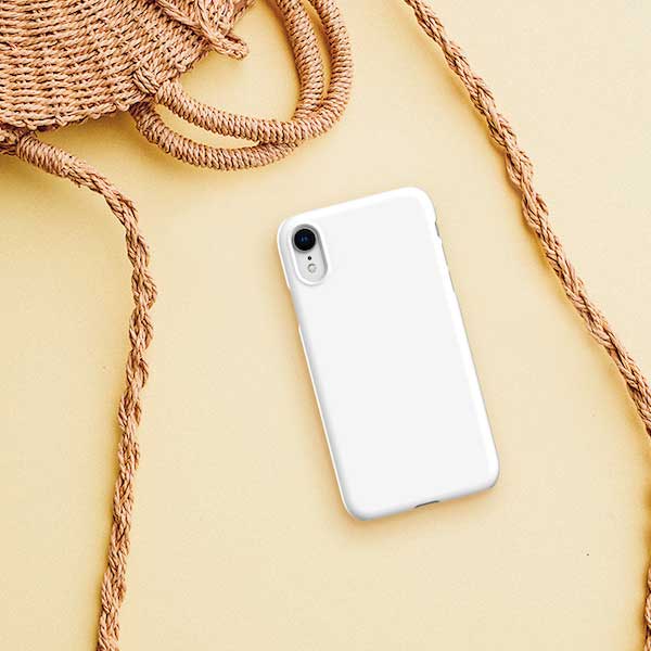 Apple-iPhone-XR-Snap-Undecorated-Case---1